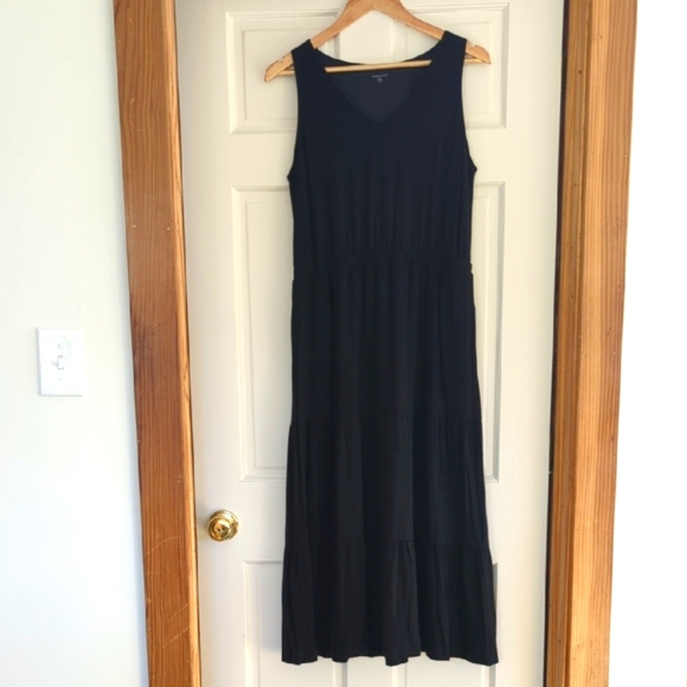 NWOT Garnet Hill Black Sleeveless V-Neck Maxi Sundress